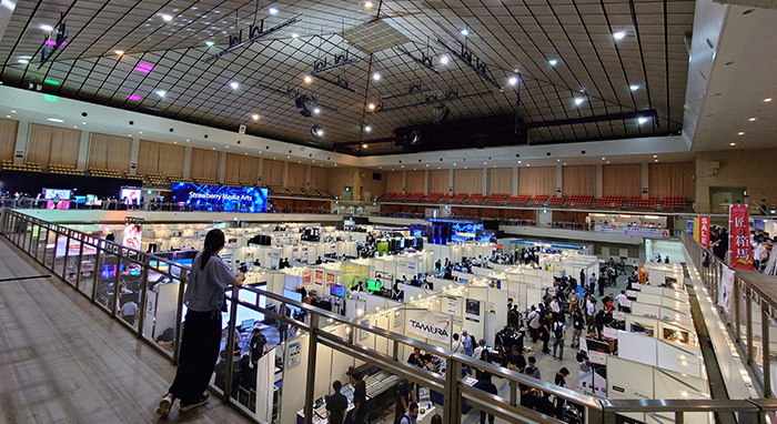 九州放送機器展会場
